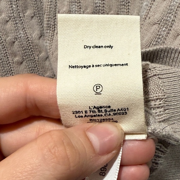 New L'AGENCE Trinity Sequin Cable-Knit Sweater Large L Pale Neutral Fall Staple - Picture 7 of 11